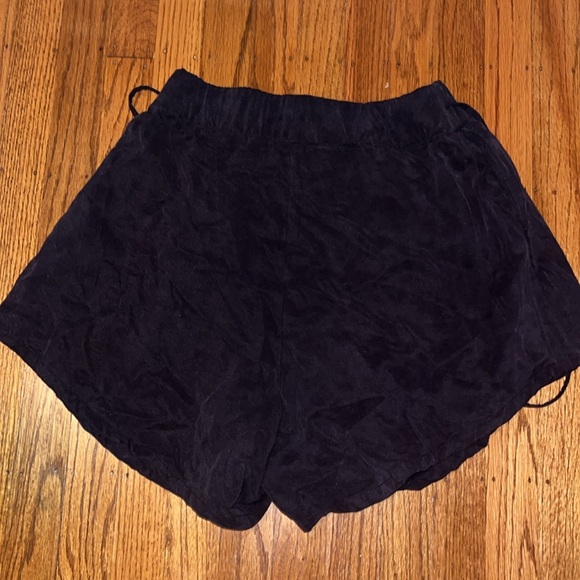 Cynthia Buttenklepper Dress Shorts M - Picture 5 of 7